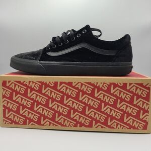 VANS AUTHENTIC BLACK VELVET SNEAKERS Men's Size 11.5 with OG box